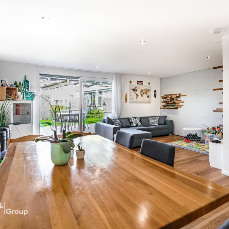 Exclusive 6.5-room semi-detached house in Amriswil