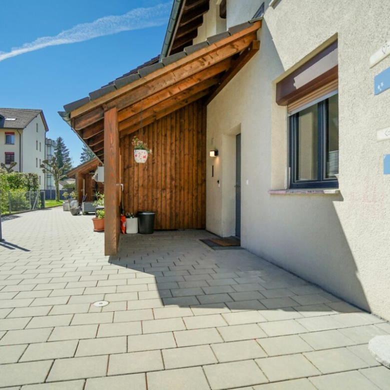 Exclusive 6.5-room semi-detached house in Amriswil