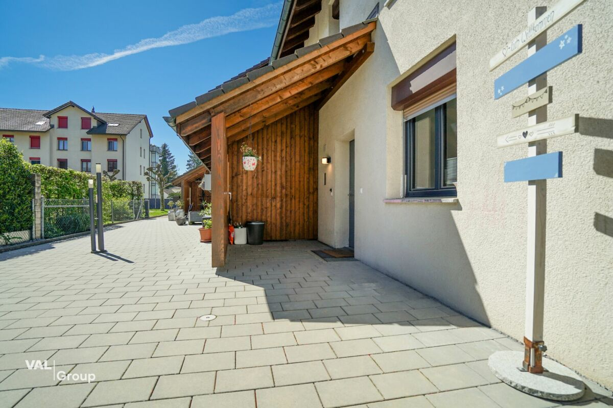Exclusive 6.5-room semi-detached house in Amriswil