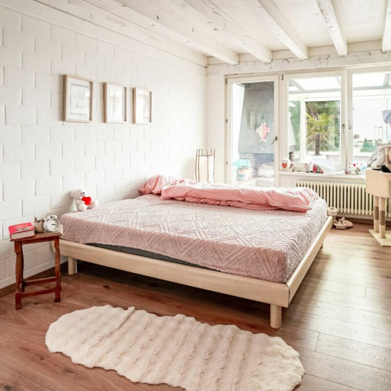 Charming terraced house in Wetzikon offering exceptional space